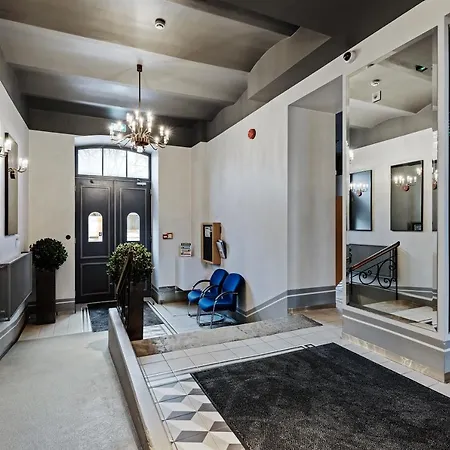 Estonishing Mere Apartamento