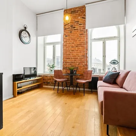 Estonishing Mere تالين